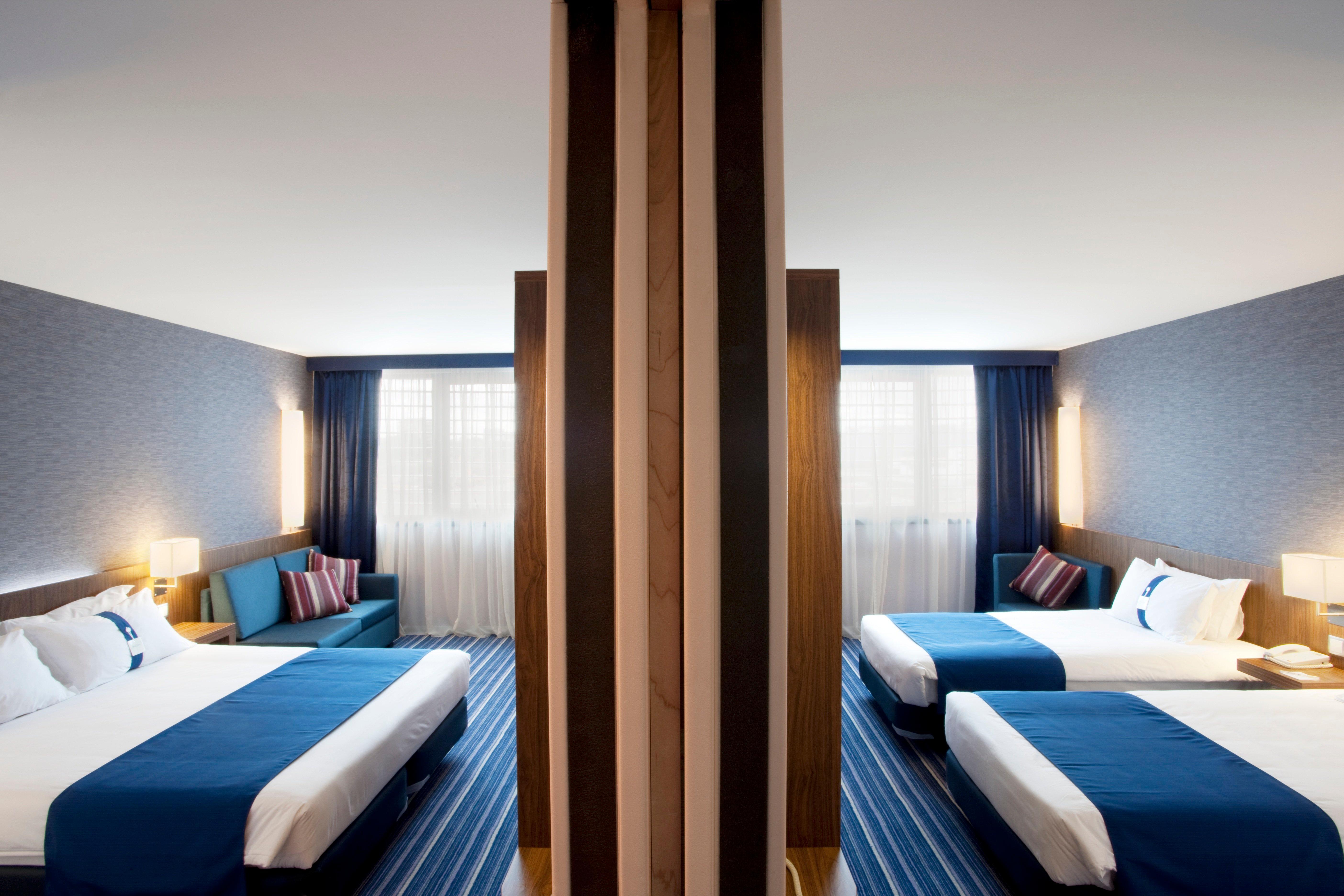 Holiday Inn Express Lisbon Airport By Ihg Portela  Exterior photo